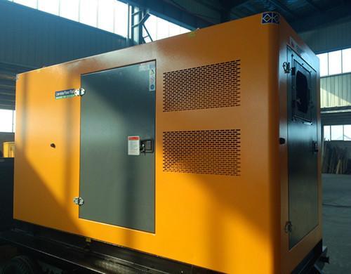 贵阳汽油发电机组电瓶电解液的密度应该保持在什么范围？