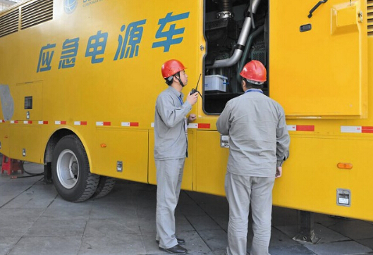 贵阳如何清理被灰尘覆盖的机油散热器？